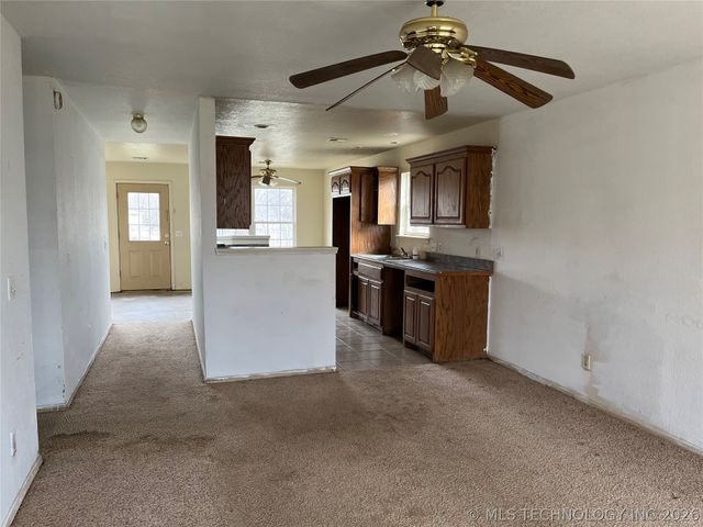 208 S Osage Street, Beggs, OK 74421