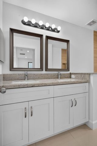 444 NW 41ST Street, Oakland Park, FL 33309