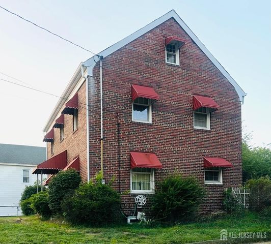 7 Winkler Road, Sayreville, NJ 08872