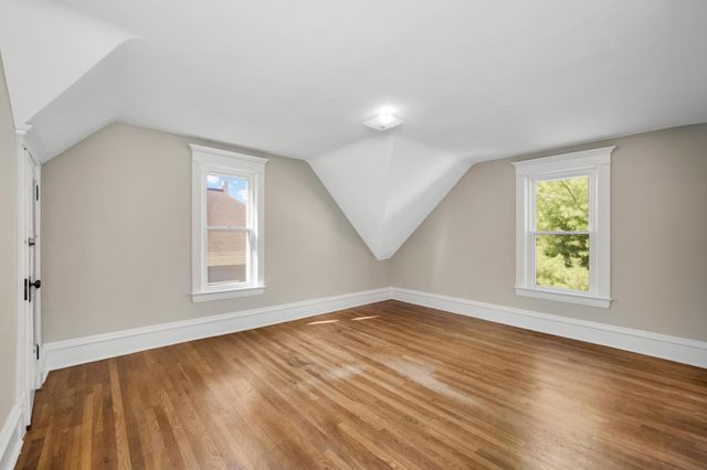 4032 Lyndale Avenue S, Minneapolis, MN 55409
