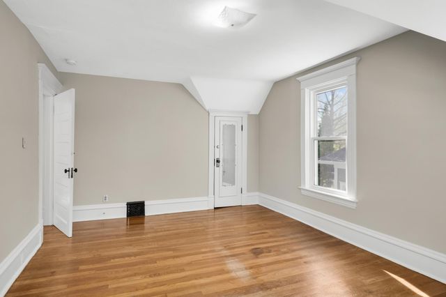 4032 Lyndale Avenue S, Minneapolis, MN 55409