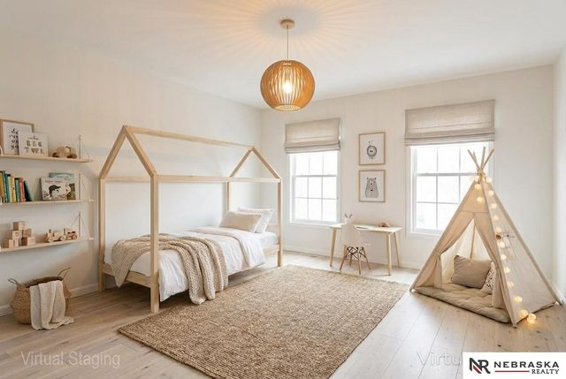 1425 S 158th Circle, Omaha, NE 68130