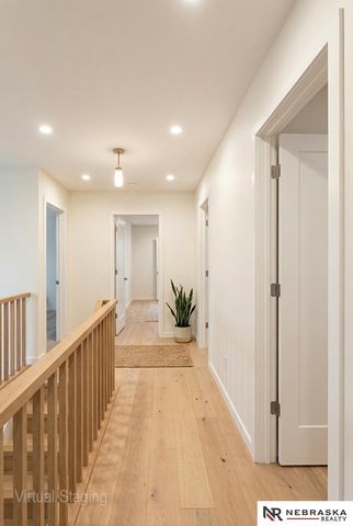 1425 S 158th Circle, Omaha, NE 68130