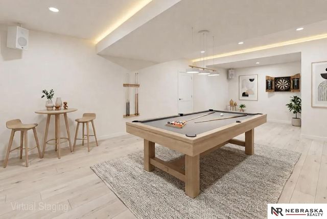 1425 S 158th Circle, Omaha, NE 68130