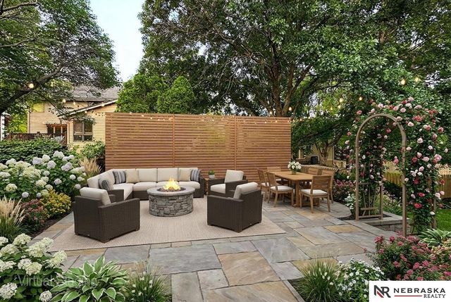 1425 S 158th Circle, Omaha, NE 68130