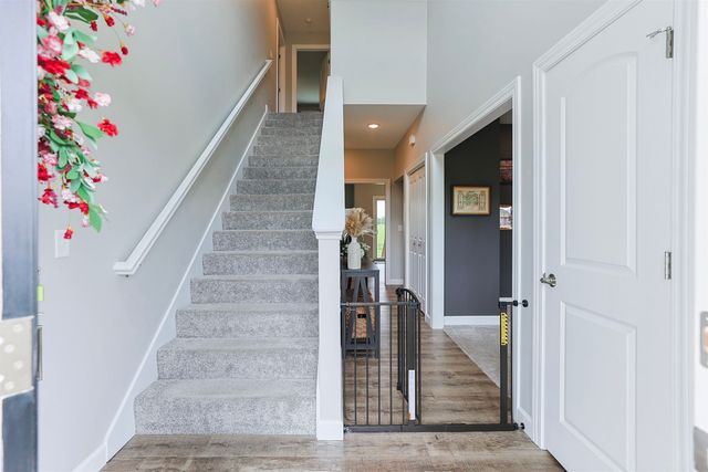 10203 Roszalka Court, Granger, IN 46530