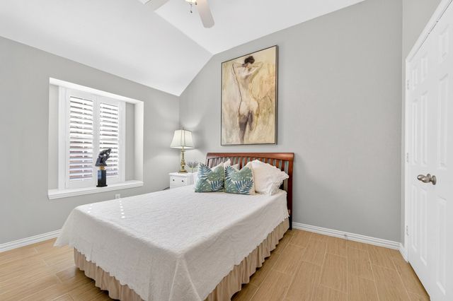 4012 Kenwood Drive, Flower Mound, TX 75022