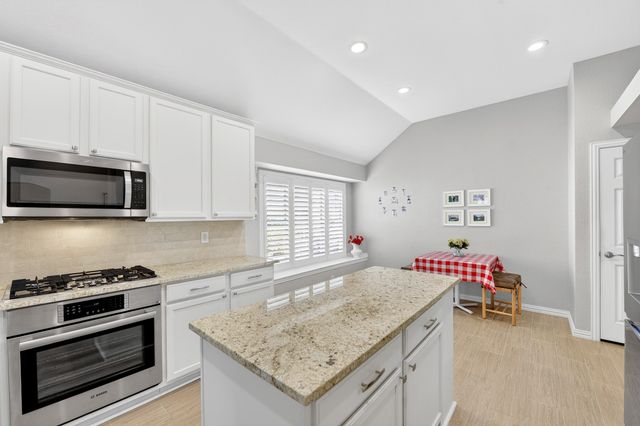 4012 Kenwood Drive, Flower Mound, TX 75022