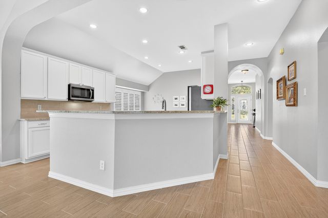 4012 Kenwood Drive, Flower Mound, TX 75022