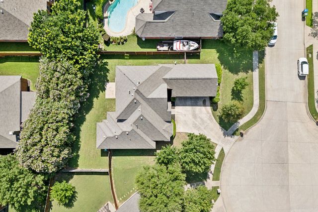 2509 Woodstone Court, Flower Mound, TX 75022