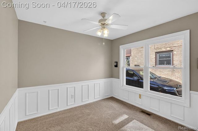 15720 Regina Avenue, Allen Park, MI 48101