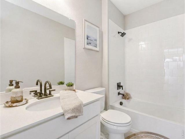 943 Schlagel St 1, Fort Collins, CO 80524