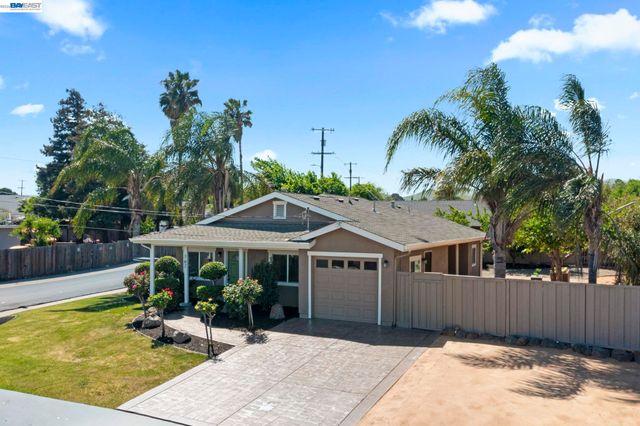 167 Peninsula Road, Bay Point, CA 94565