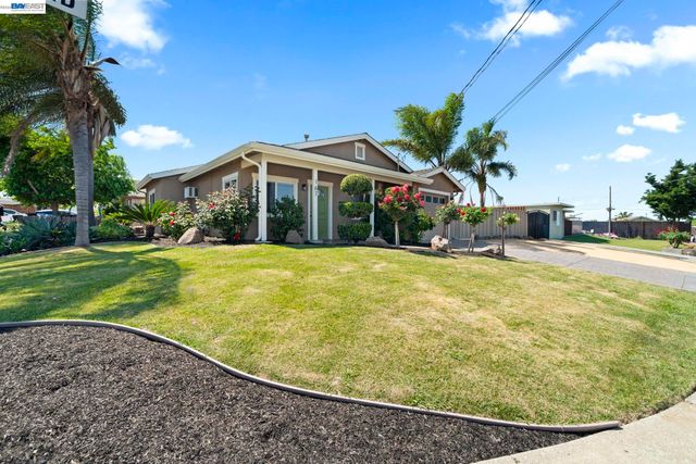 167 Peninsula Road, Bay Point, CA 94565