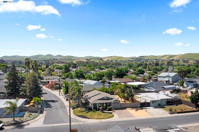 167 Peninsula Road, Bay Point, CA 94565