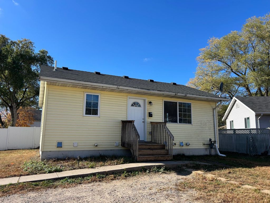 1013 3rd Street N, Saint Cloud, MN 56303