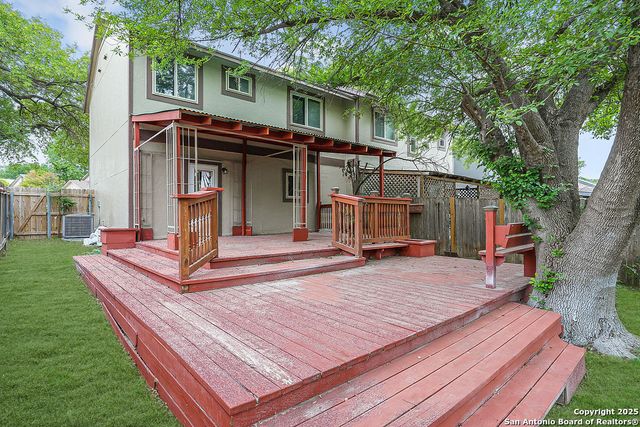 12215 Stoney Xing, San Antonio, TX 78247
