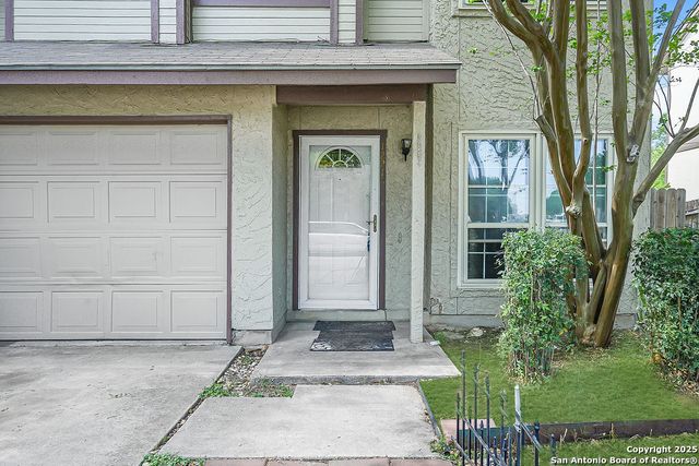 12215 Stoney Xing, San Antonio, TX 78247