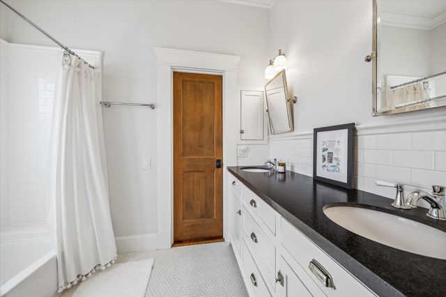 1324 Tulane Street, Houston, TX 77008