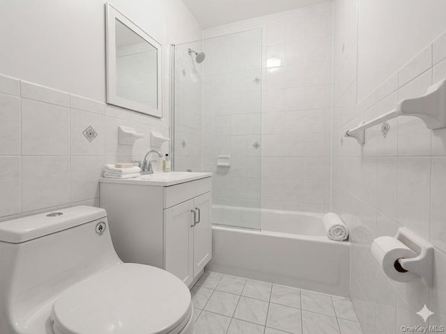 413 New Jersey Avenue, Brooklyn, NY 11207