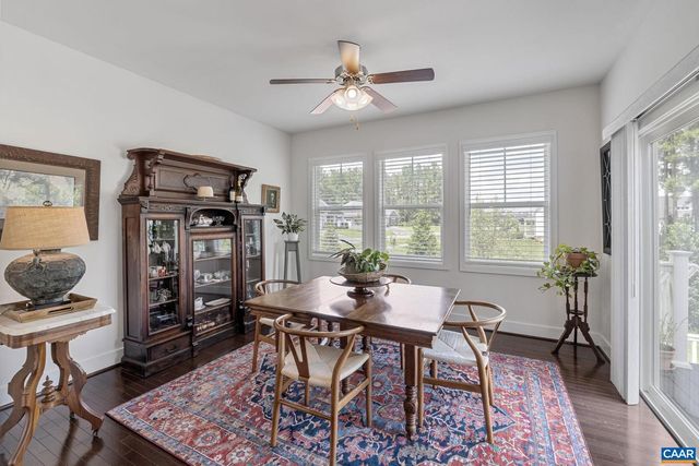 15 HERITAGE DR, Zion Crossroads, VA 22942