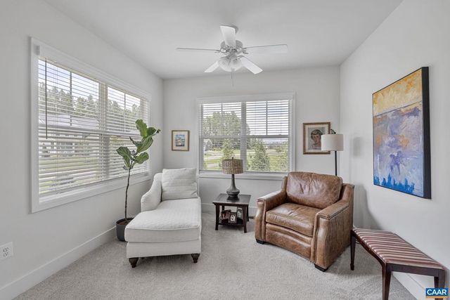 15 HERITAGE DR, Zion Crossroads, VA 22942