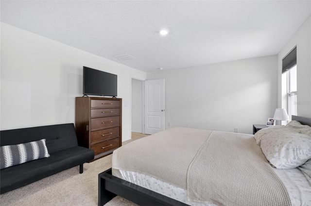 9649 BLACK WALNUT DRIVE, Clermont, FL 34715