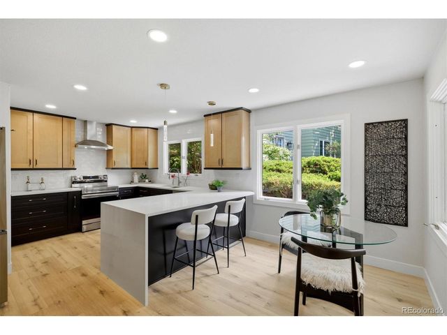 4530 S Verbena St 322, Denver, CO 80237