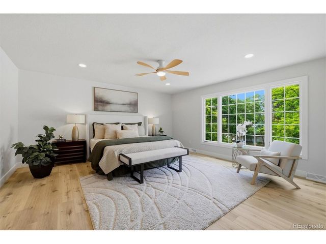 4530 S Verbena St 322, Denver, CO 80237