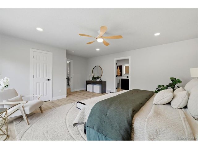 4530 S Verbena St 322, Denver, CO 80237