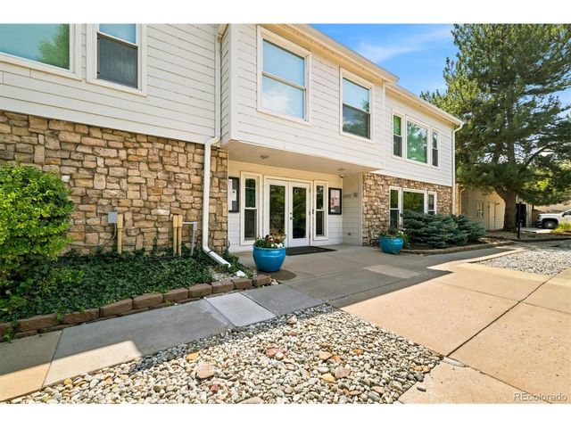 4530 S Verbena St 322, Denver, CO 80237