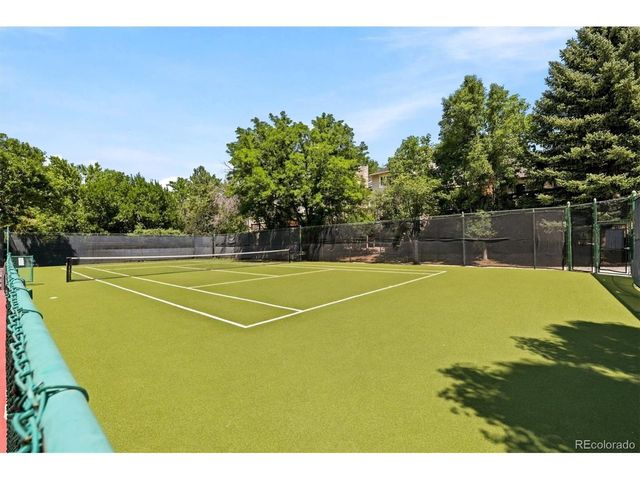 4530 S Verbena St 322, Denver, CO 80237