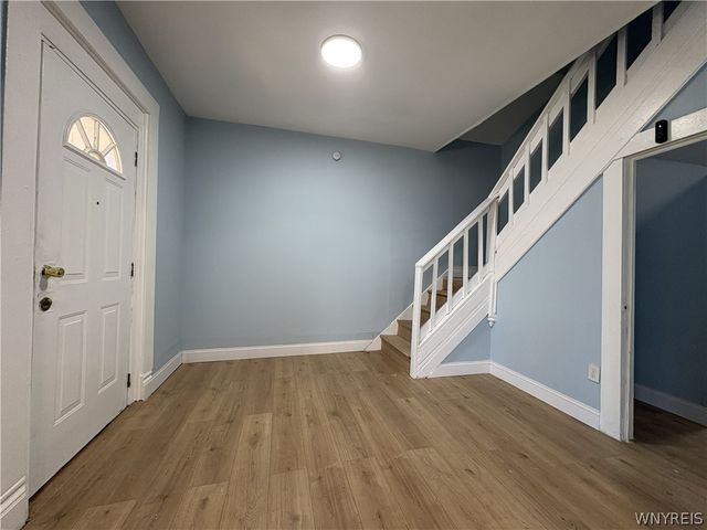 73 Hunt Avenue, Buffalo, NY 14207