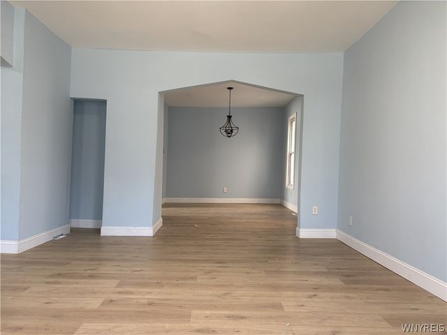 73 Hunt Avenue, Buffalo, NY 14207