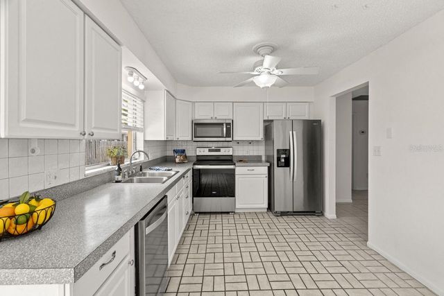 834 CAMBRIDGE COURT, Dunedin, FL 34698