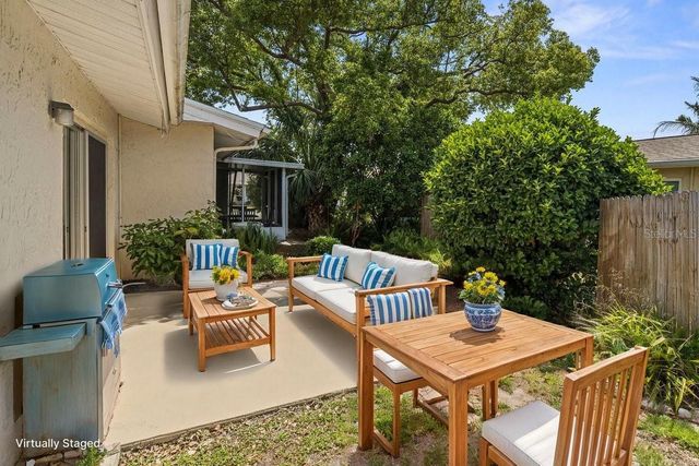 834 CAMBRIDGE COURT, Dunedin, FL 34698