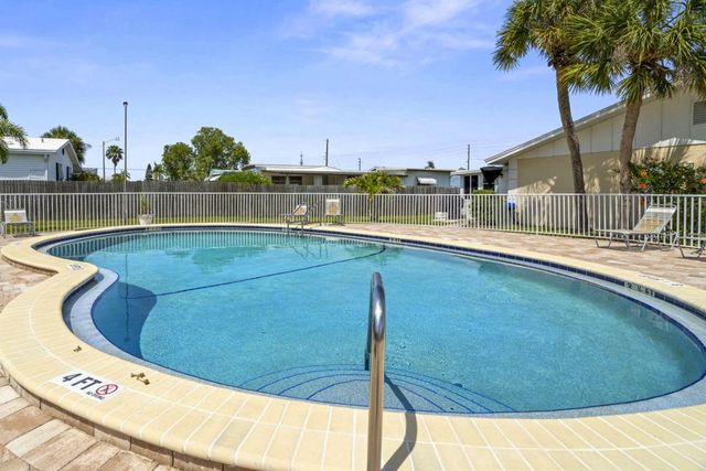 834 CAMBRIDGE COURT, Dunedin, FL 34698