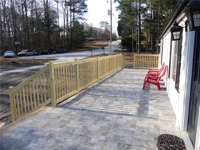 3939 Laurens Lane, Snellville, GA 30039