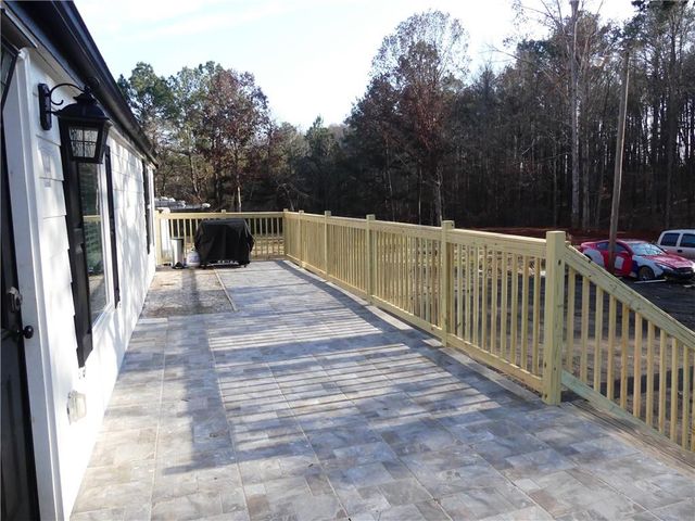 3939 Laurens Lane, Snellville, GA 30039