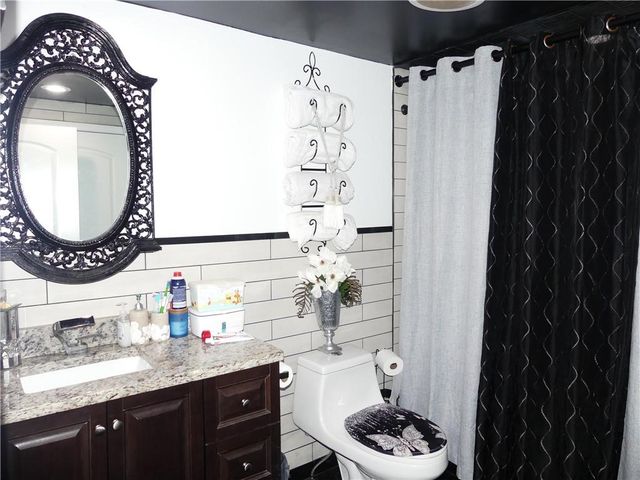 3939 Laurens Lane, Snellville, GA 30039