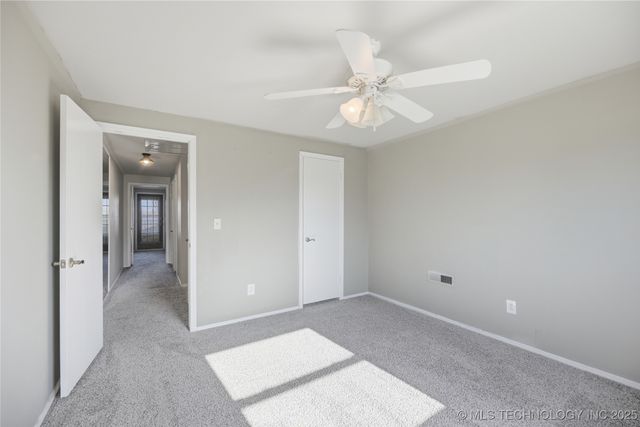 1220 S A Street, Skiatook, OK 74070