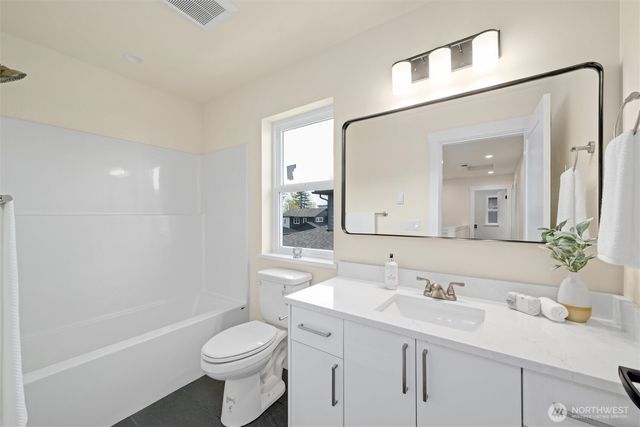 2850 Sandwood Lane, Blaine, WA 98230