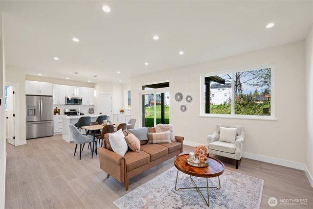 2850 Sandwood Lane, Blaine, WA 98230