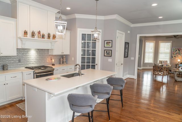 6428 Meeting St, Prospect, KY 40059