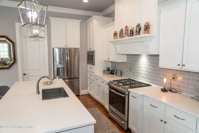 6428 Meeting St, Prospect, KY 40059