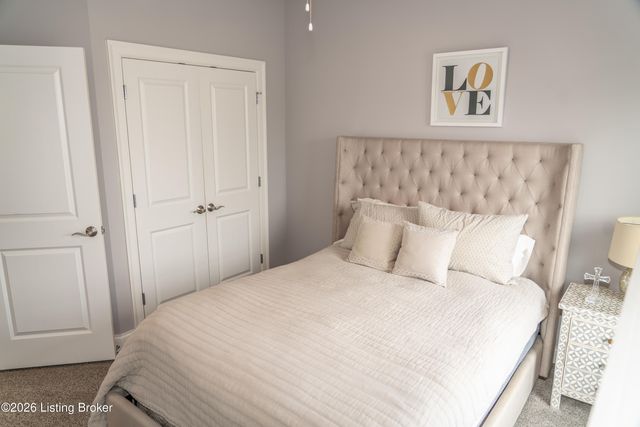 6428 Meeting St, Prospect, KY 40059