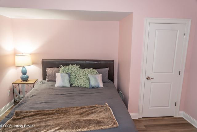 6428 Meeting St, Prospect, KY 40059