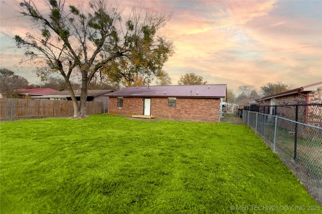 715 NW Bocci Drive, Mcalester, OK 74501