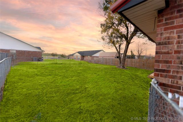 715 NW Bocci Drive, Mcalester, OK 74501