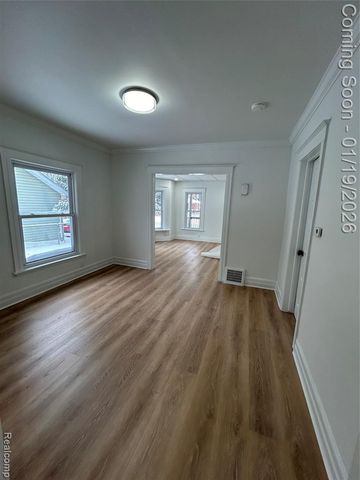 57 Madison Avenue, Mount Clemens, MI 48043